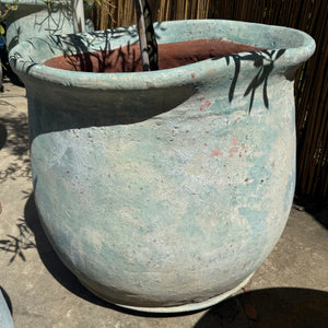 Wave Rustic Pot