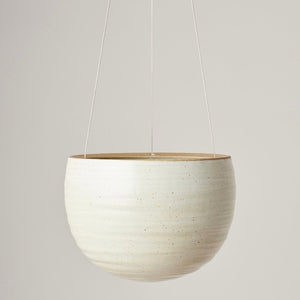 Spherical hanging planter