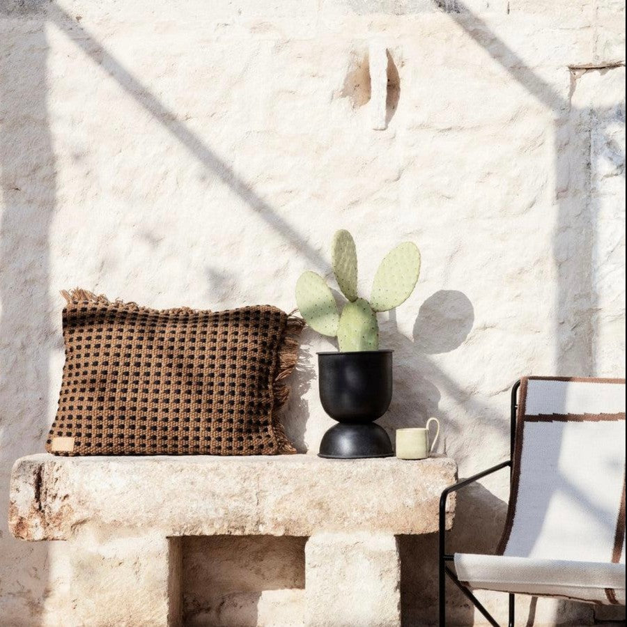 Ferm Living Hourglass Pot - Extra Small