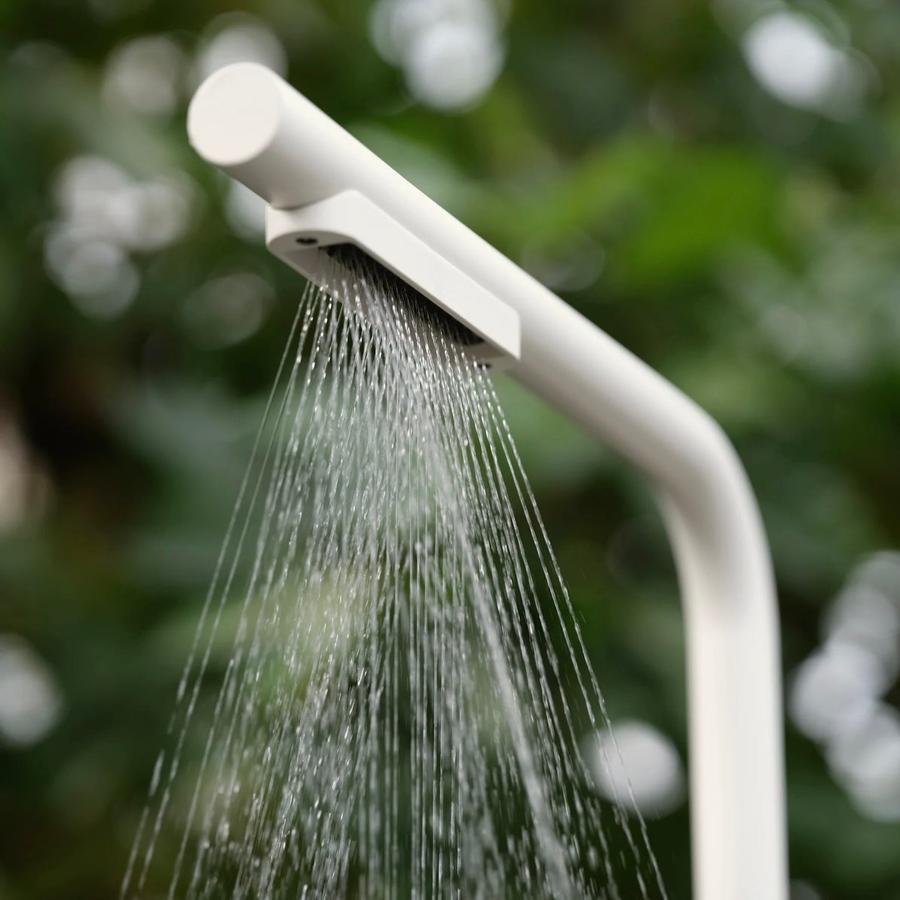 ZEE Levantine outdoor shower